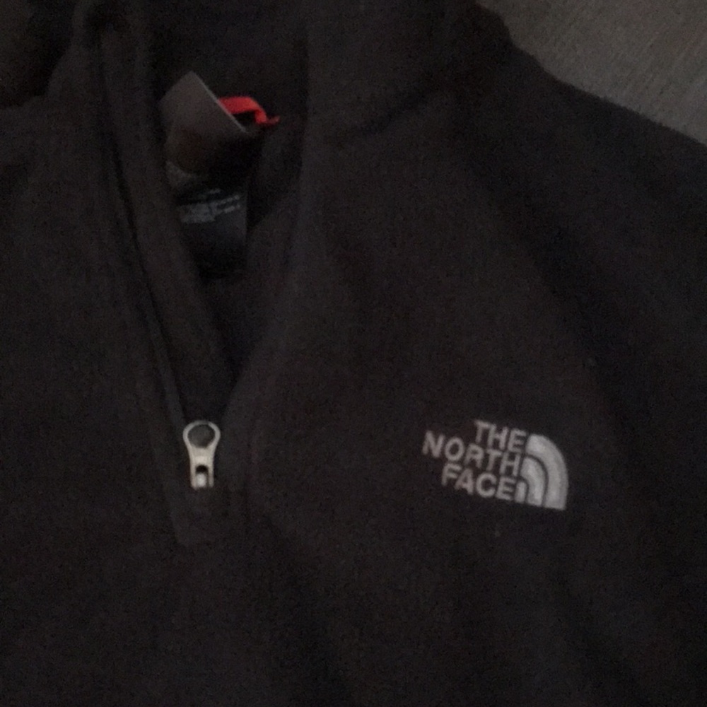 Women’s Northface Thin Fleece Quarter Zip Pullover - Picture 2 of 5